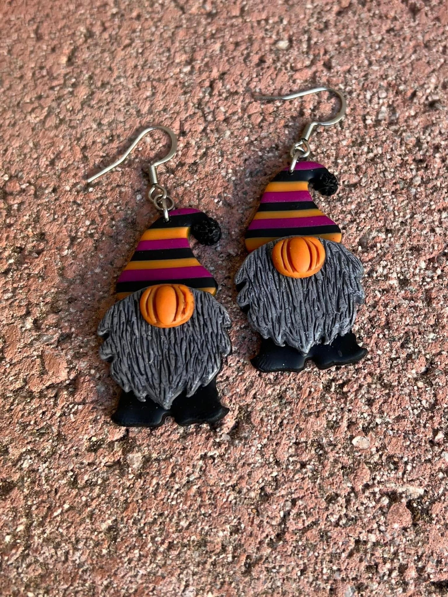 Gnome Dangles