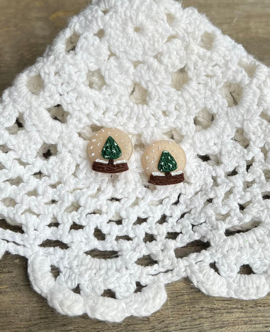 Snow Globe Studs