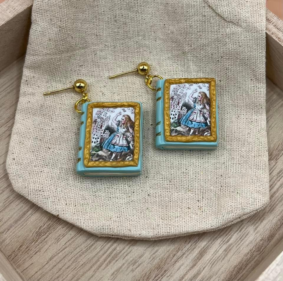 Alice in wonderland book dangles